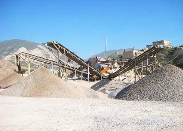 What are the requirements for raw materials for the production of machine-made sand?